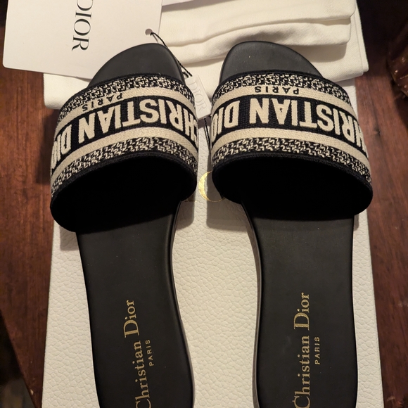 Dior Black and White Sandals with Textured Strap - Picture 1 of 3